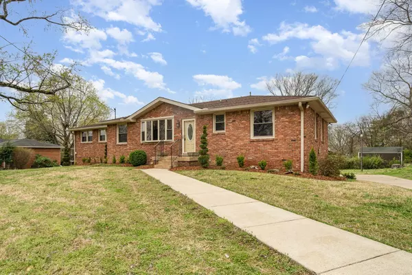 Nashville, TN 37217,905 Crownhill Dr