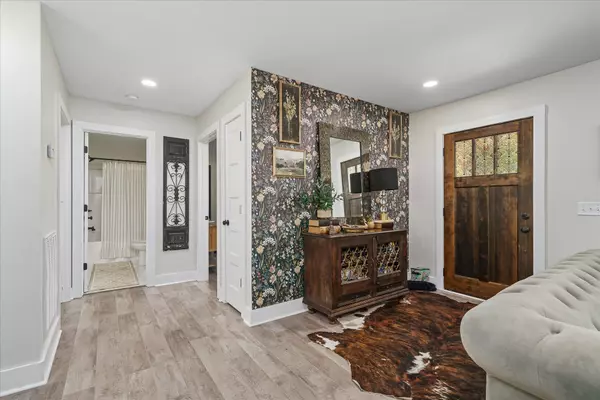 Sparta, TN 38583,360 Hickory Ln