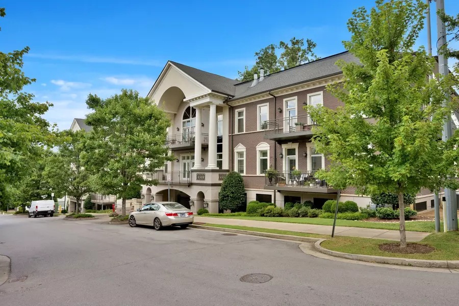 2411 Crestmoor Rd #3, Nashville, TN 37215