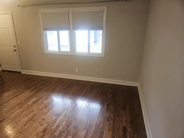 Murfreesboro, TN 37130,802 E Main Street #23