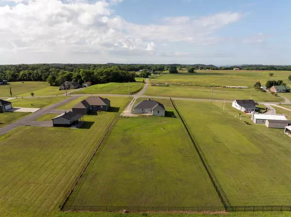Lafayette, TN 37083,2268 Old Highway 52