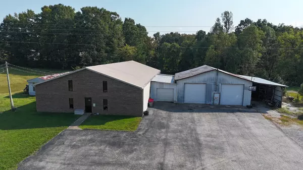 Red Boiling Springs, TN 37150,430 Carthage Rd