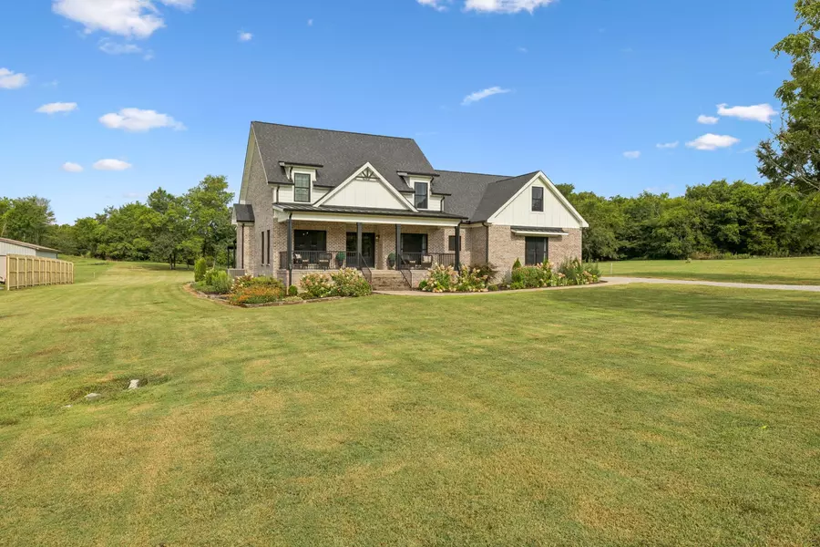 690 Burford Rd, Lebanon, TN 37087