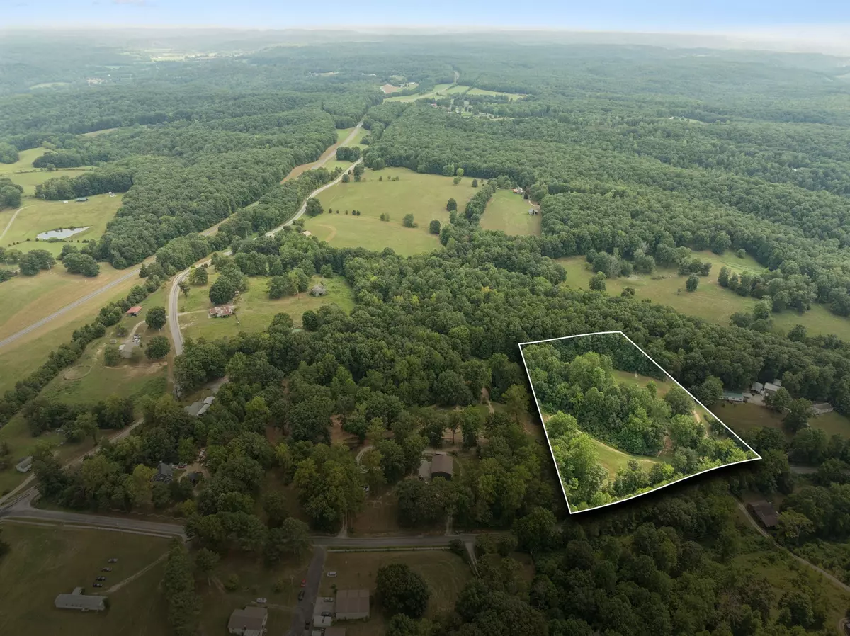 Primm Springs, TN 38476,2 Dog Creek Rd
