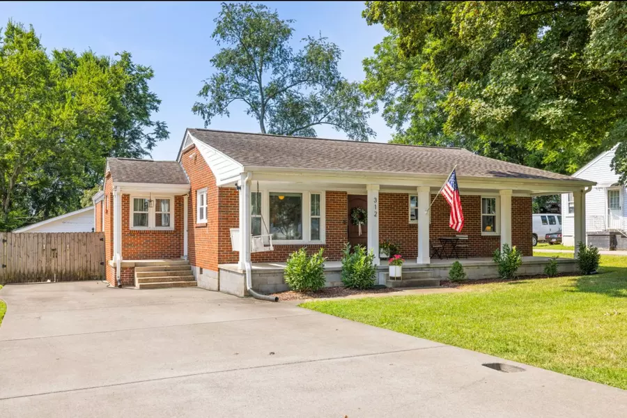 312 Bel Aire Dr, Franklin, TN 37064