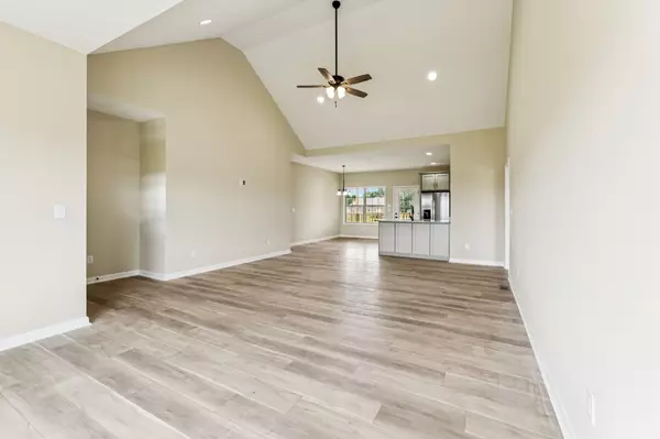 Lafayette, TN 37083,219 Cheney Ln