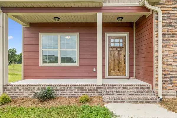 Lafayette, TN 37083,219 Cheney Ln