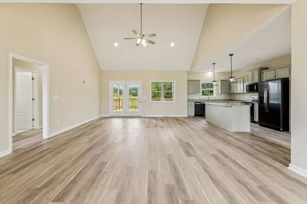 Lafayette, TN 37083,339 Makinley Dr