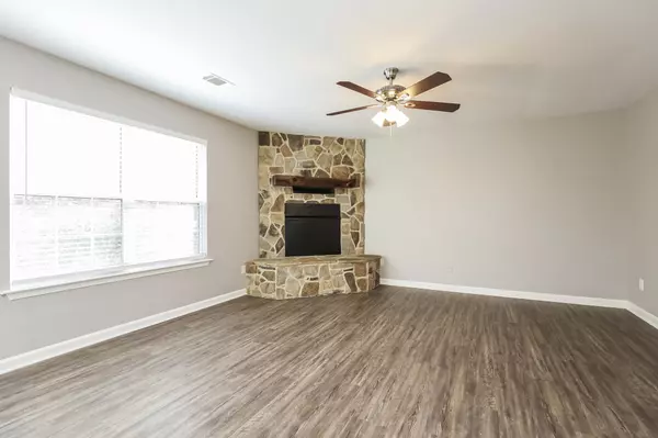 Hendersonville, TN 37075,102 Knox Ct