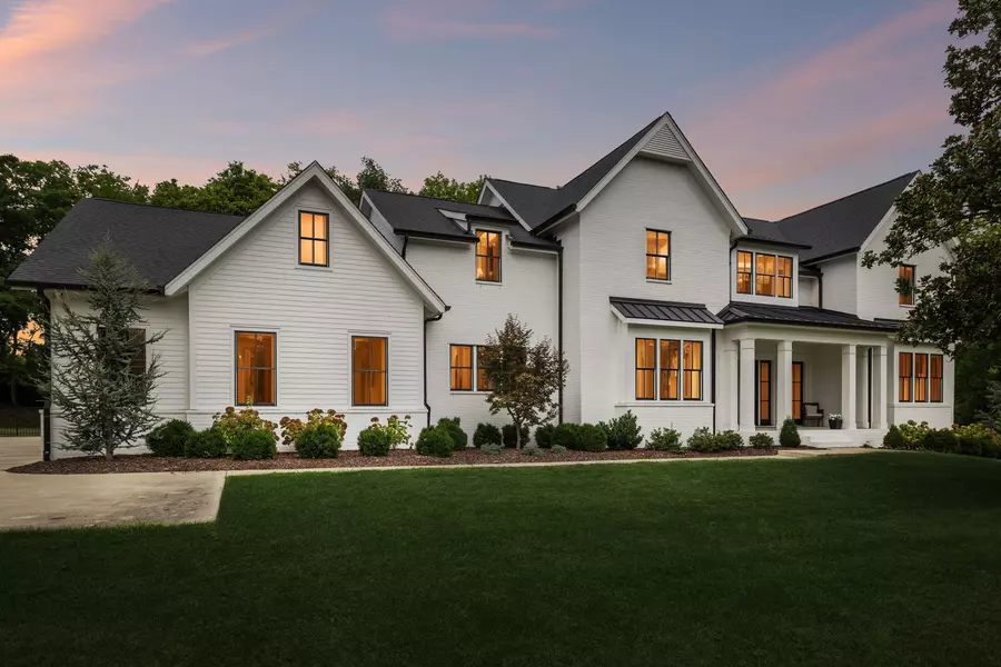 5116 Williamsburg Rd, Brentwood, TN 37027