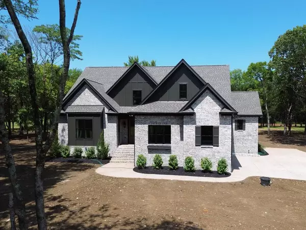 3082 Hartsville Pike, Lebanon, TN 37087