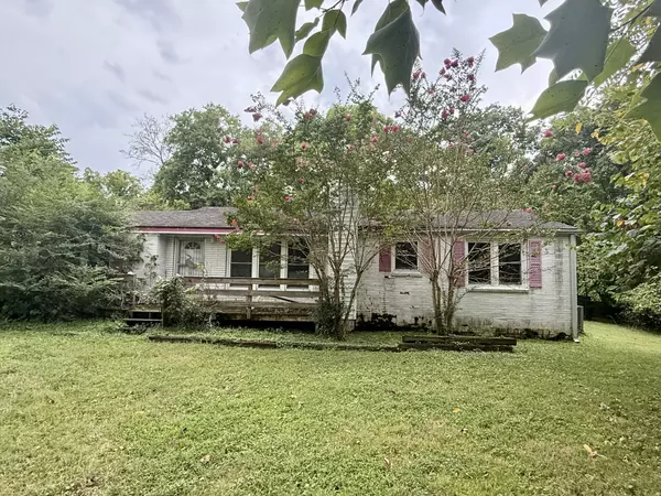 Goodlettsville, TN 37072,847 Wren Rd