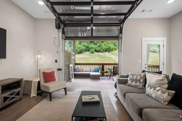 173 Stonecrest Dr, Nashville, TN 37209