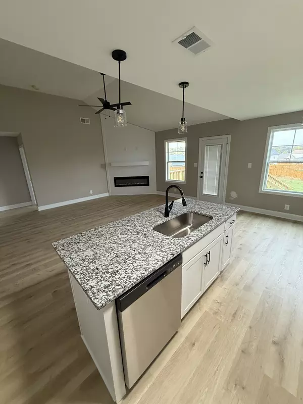 Clarksville, TN 37040,270 Cardinal Creek