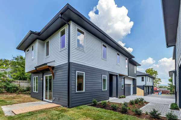5917F Robertson Ave #Right Back, Nashville, TN 37209