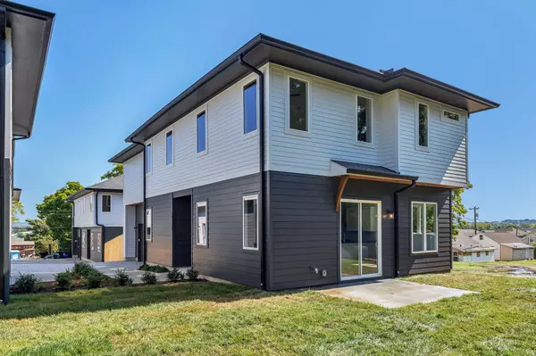 Nashville, TN 37209,5917D Robertson Ave #Left Back