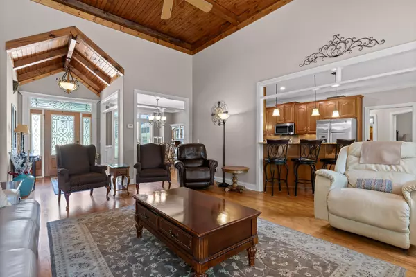 Harrison, TN 37341,7325 Coastal Drive