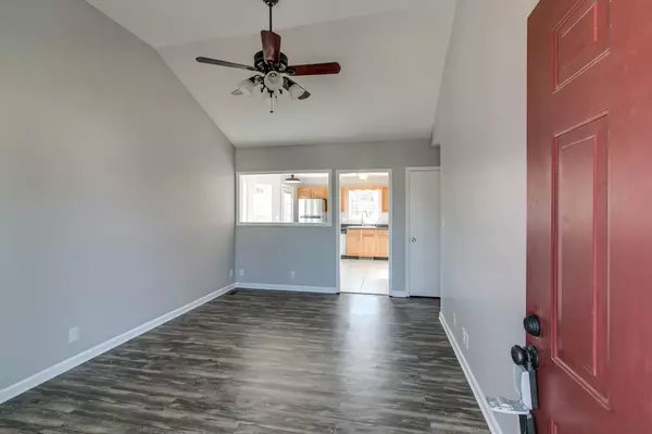 Clarksville, TN 37040,940 Applegrove Cir