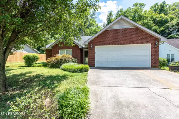 Maryville, TN 37804,1032 Willow Creek Circle