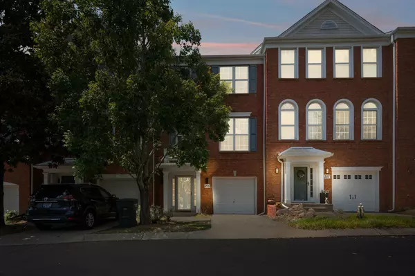 7252 Highway 70 #S #206, Nashville, TN 37221
