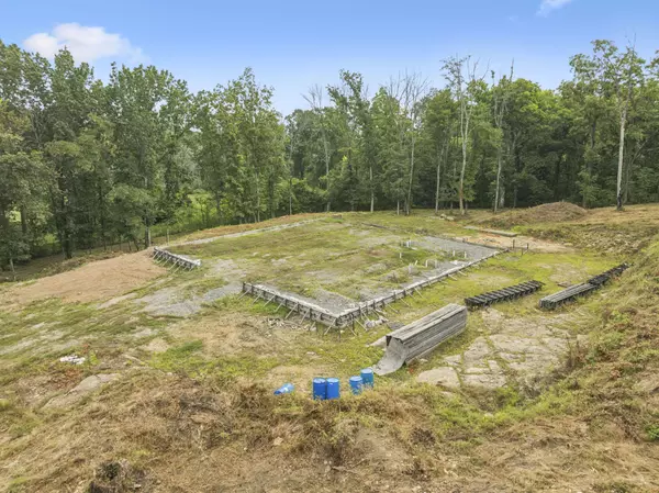 Eagleville, TN 37060,805 Chapel Hill Pike