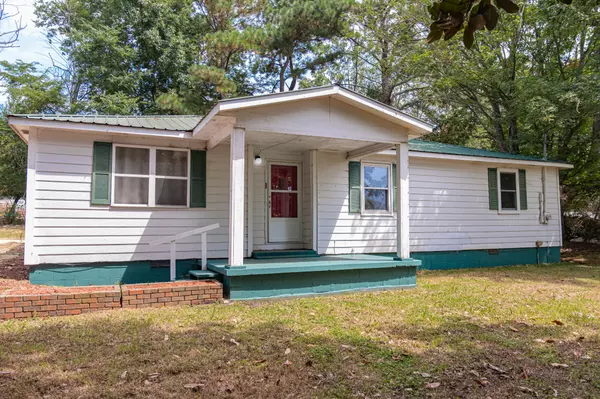 Huntland, TN 37345,878 Indian Creek Rd