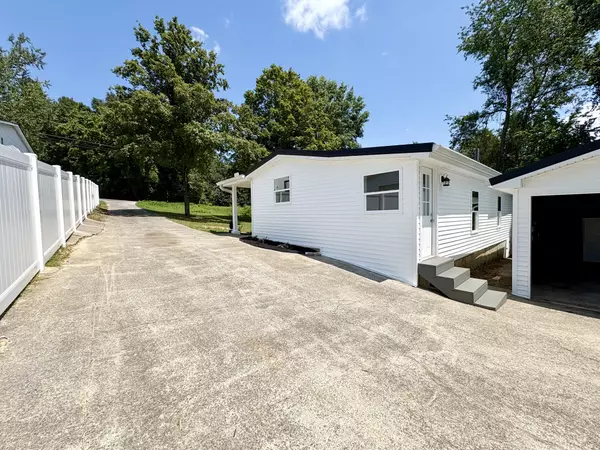 Lebanon, TN 37087,256 Twin Cove Dr