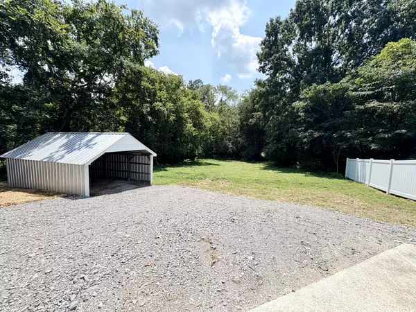 Lebanon, TN 37087,256 Twin Cove Dr
