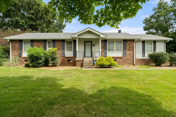 Lebanon, TN 37087,1509 Burchett Dr