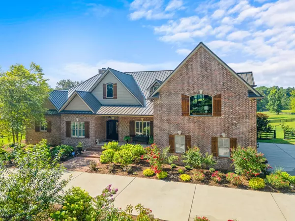 Cross Plains, TN 37049,7265 Highway 25 #E