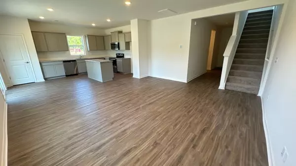 Columbia, TN 38401,4174 Lively St