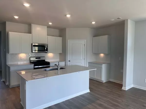 White House, TN 37188,1047 Camelia Drive
