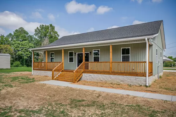 Smithville, TN 37166,403 N Mountain St