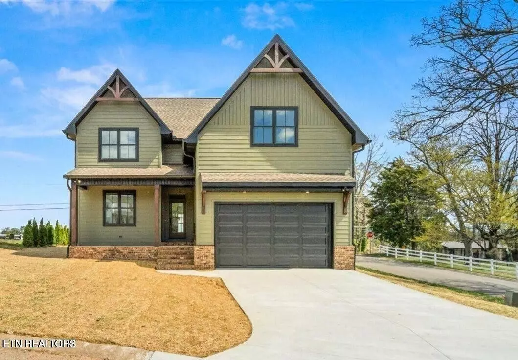 Maryville, TN 37801,102 Vintage Court