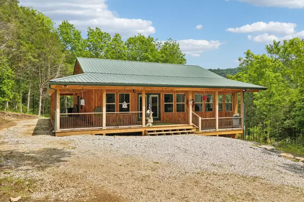 Hartsville, TN 37074,1840 Lick Creek Rd