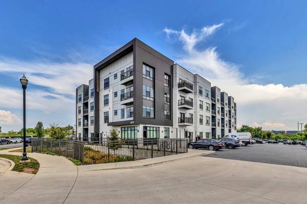1677 54th Ave #N #218, Nashville, TN 37209