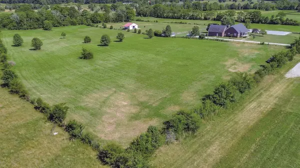 Spring Hill, TN 37174,7108 Comstock Rd