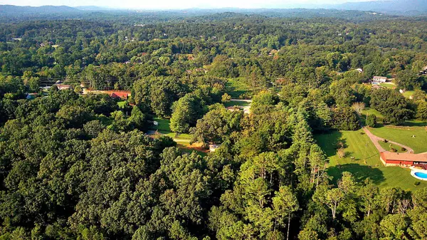 Hixson, TN 37343,1343 Thrasher Pike