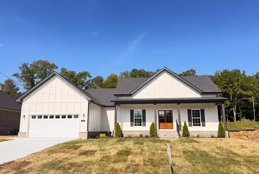 110 Stonebrook Dr, Shelbyville, TN 37160