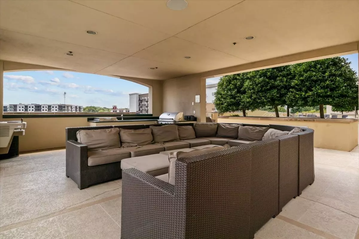 Nashville, TN 37203,1510 Demonbreun St #512