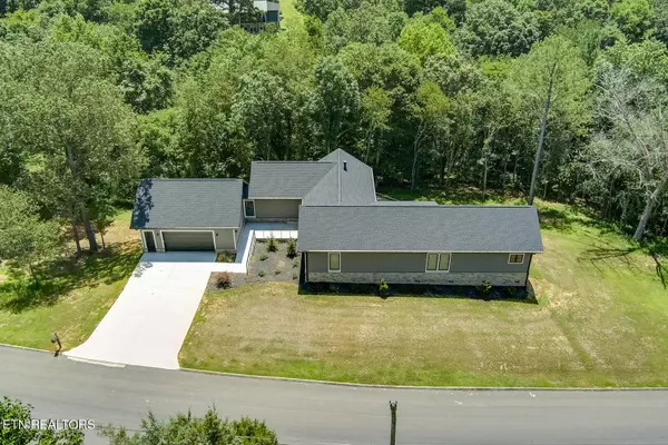 Loudon, TN 37774,10001 Scenic View Dr