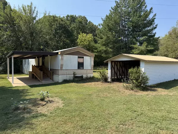 Castalian Springs, TN 37031,250 Breeze Inn Rd