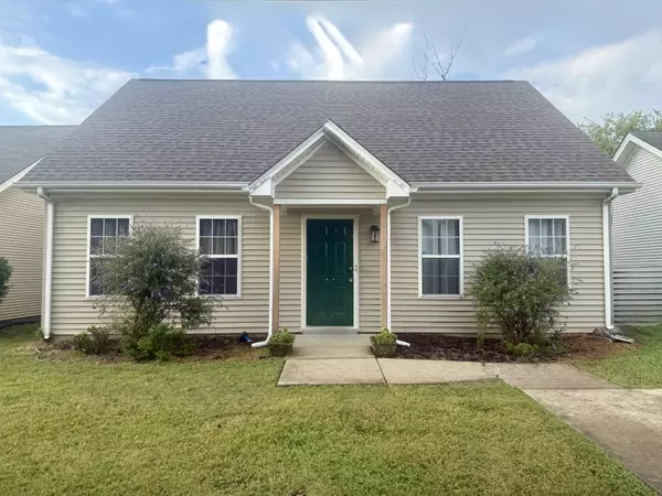 1453 Rochester Dr, Murfreesboro, TN 37130