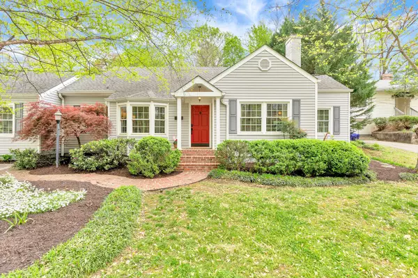 1508 Hixson Pike, Chattanooga, TN 37405