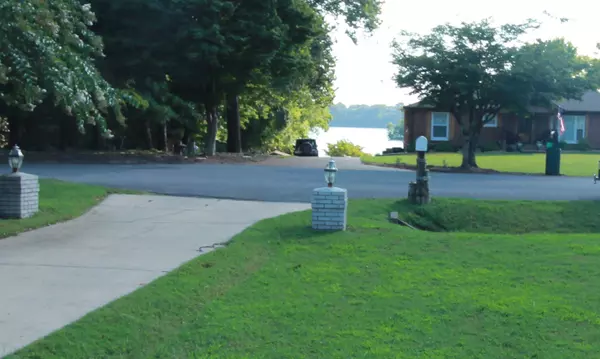 Hendersonville, TN 37075,117 Coarsey Blvd
