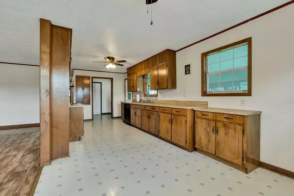 Charleston, TN 37310,190 Glensara Drive #NW