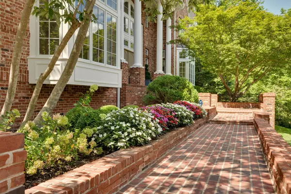 Nashville, TN 37215,209 Woodford Pl