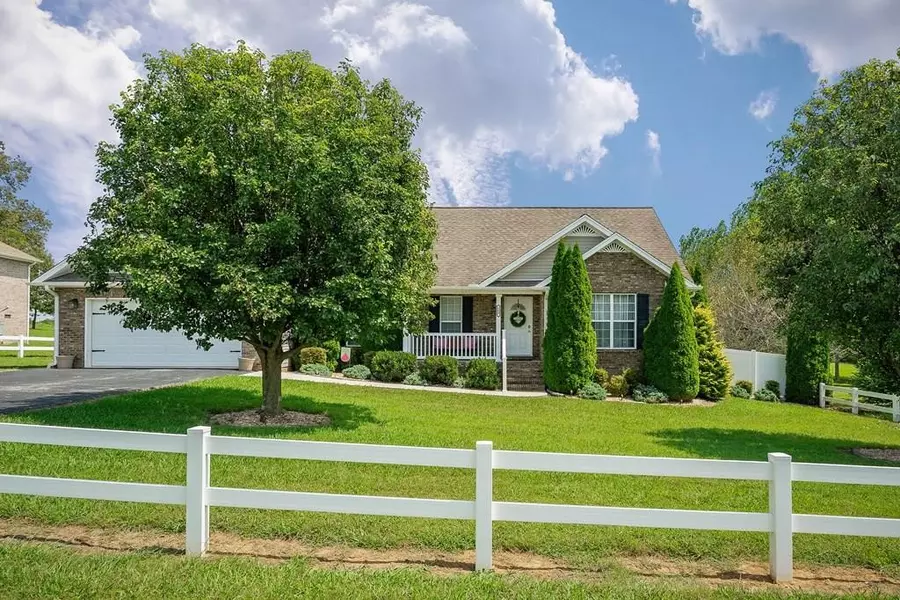 159 Victoria Ln, Sparta, TN 38583