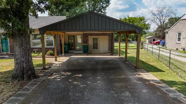 Lewisburg, TN 37091,126 Armory Dr