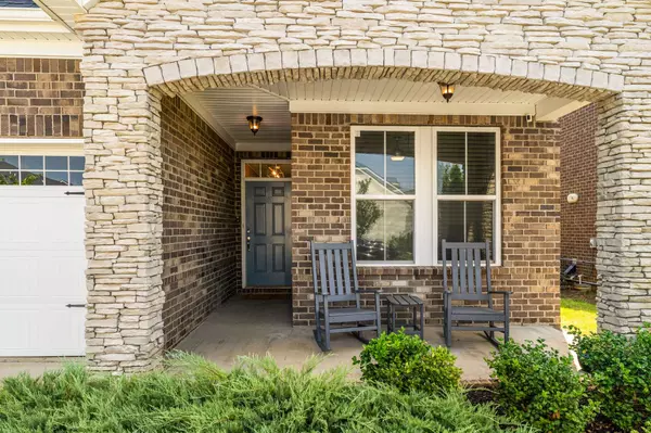 Hermitage, TN 37076,6042 Blackberry Ridge Ln